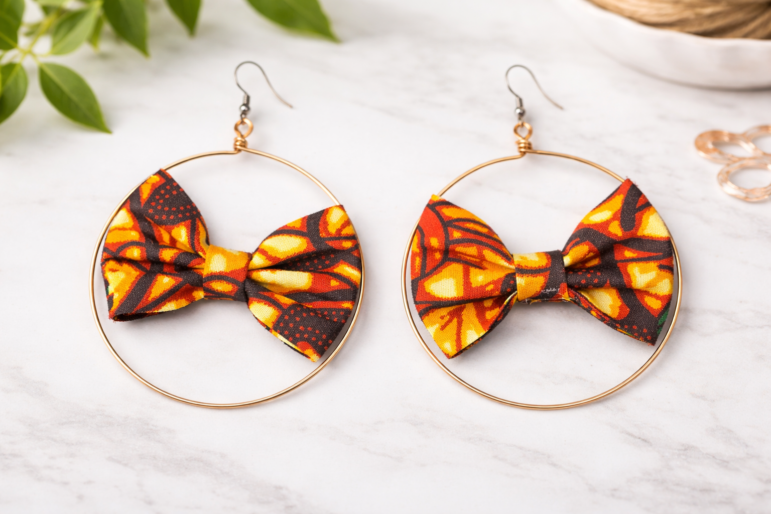 Bow tie Hoops